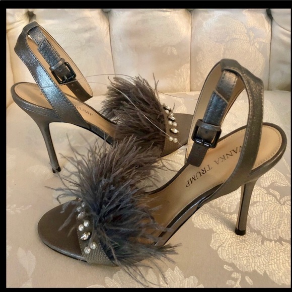 I VANKA TRUMP SUEDE/JEWELED OSTRICH FEATHER HEELS - Picture 6 of 8